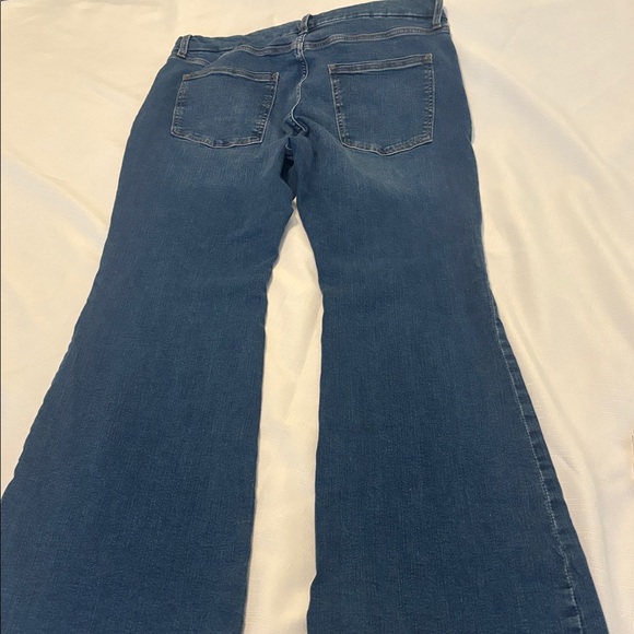 Banana Republic Medium Wash Low Rise Bootcut Jeans SZ 16 casual vintage stretch - Picture 14 of 14